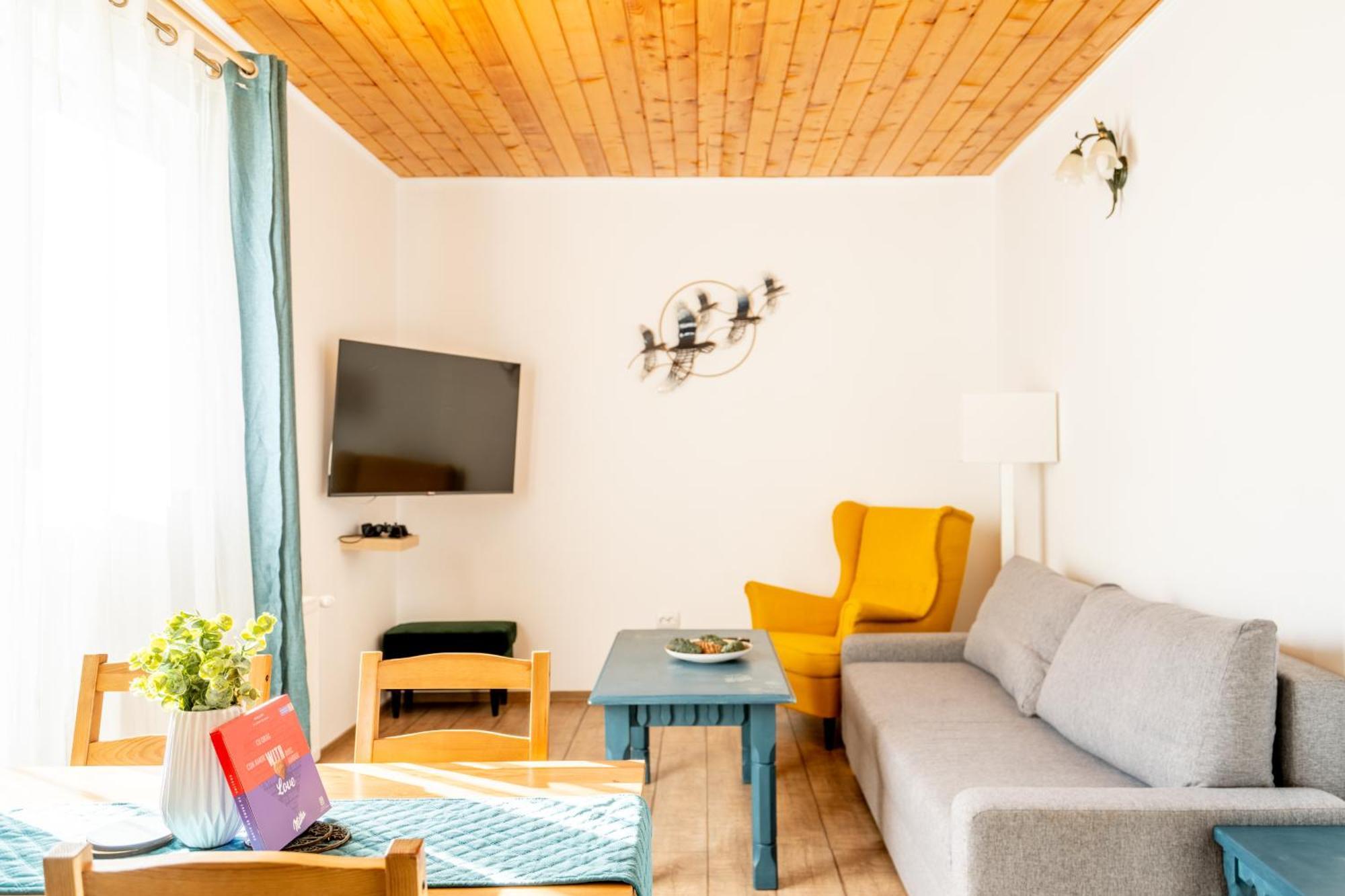 Dinvis Apartments Пояна-Брашов Экстерьер фото